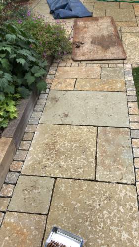 Paving installation